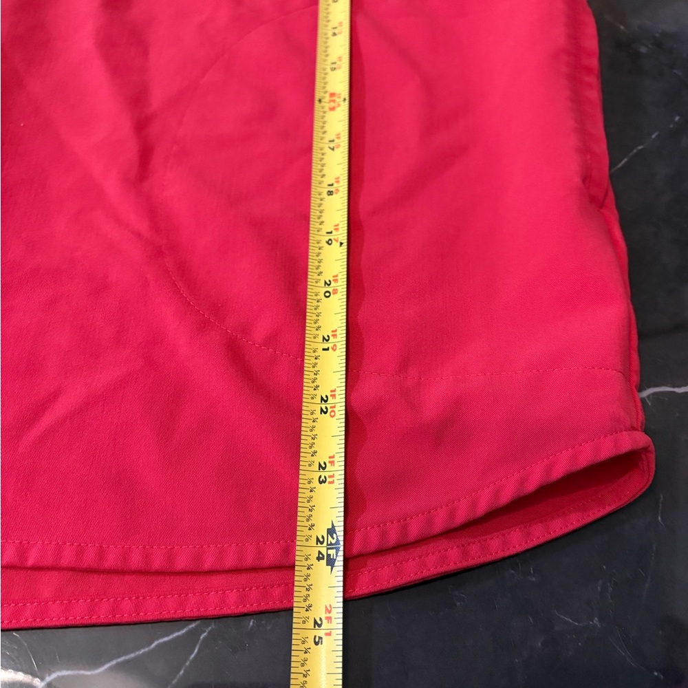 FIGS Women’s Technical Collection Rafaela Oversized Red Scrub Top Size small - Picture 7 of 9